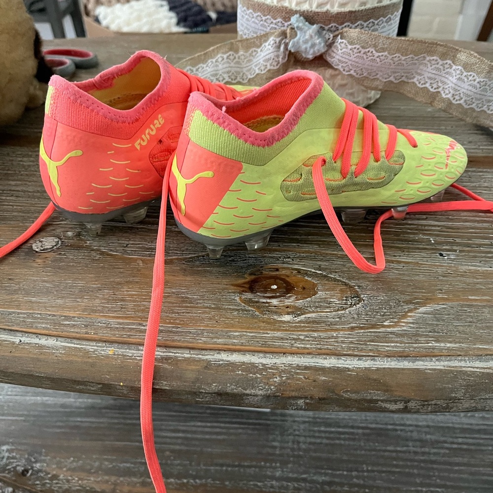 Puma Kids Neon Yellow and Coral Soccer Cleats